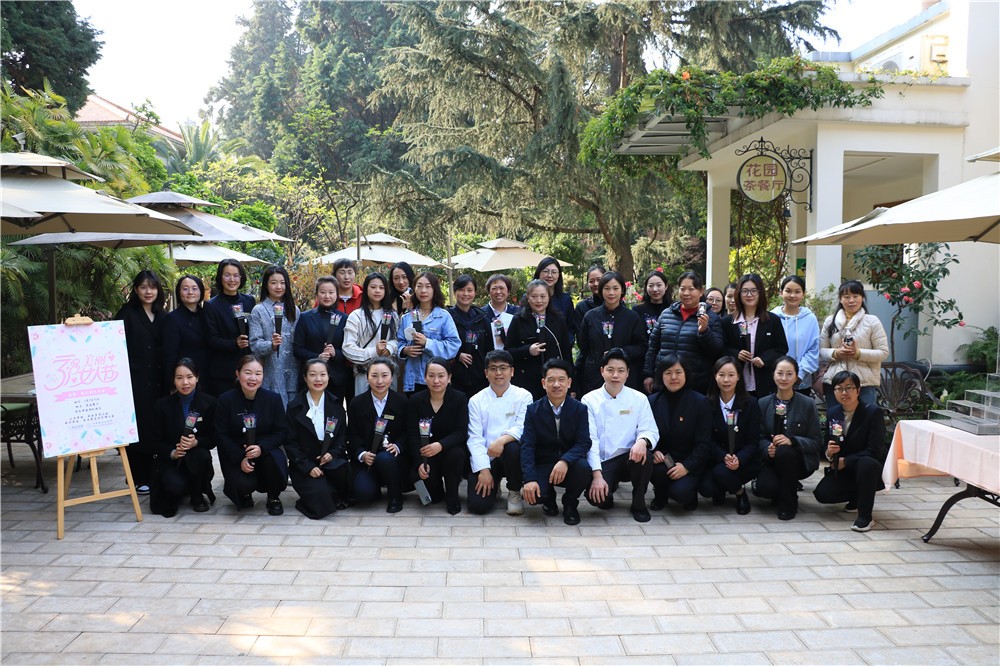 1678692620943360.jpg 1678692620943360.jpg